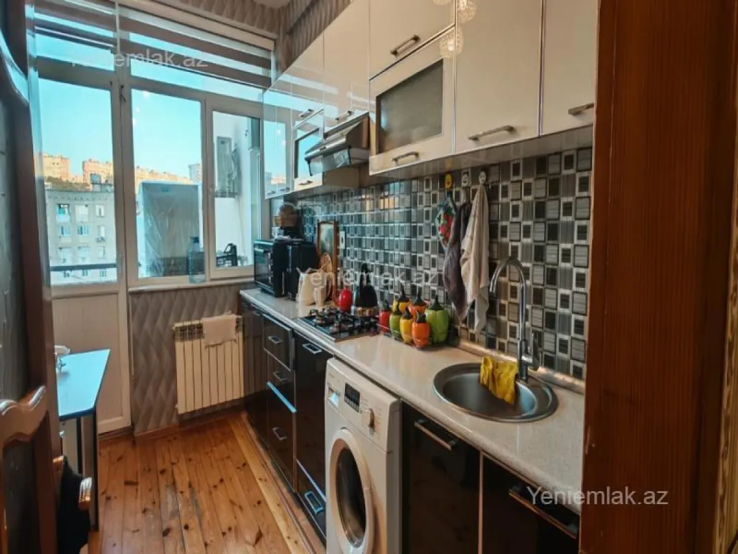 Satılır 2 otaqlı yeni tikili 90 m²