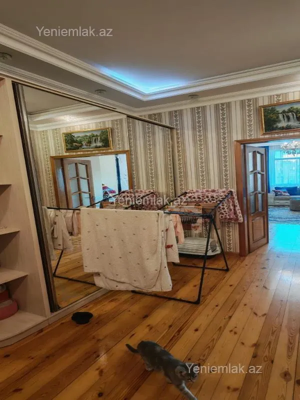 Satılır 2 otaqlı yeni tikili 90 m²