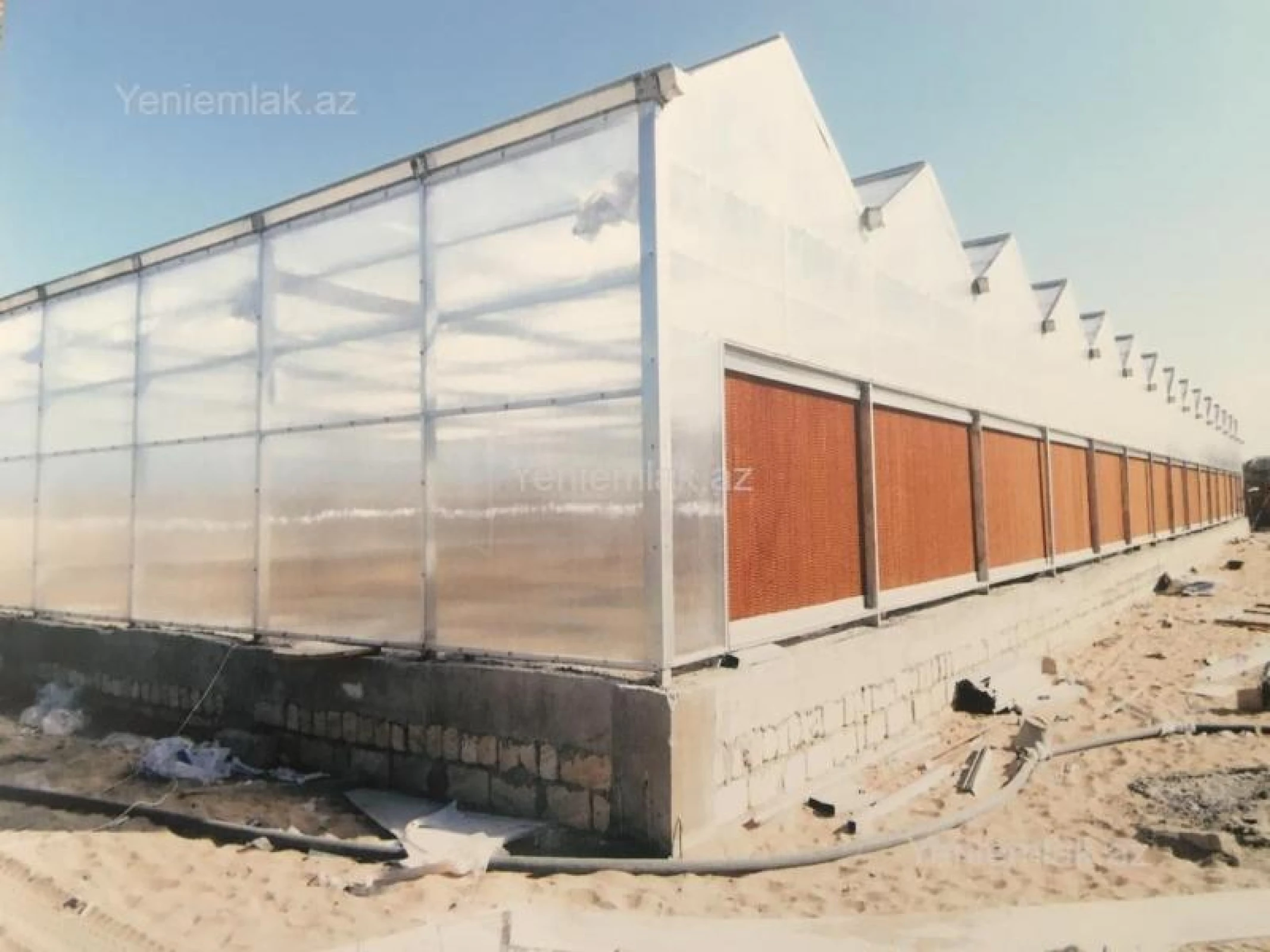 Satılır 7 otaqlı obyekt 1500 m²