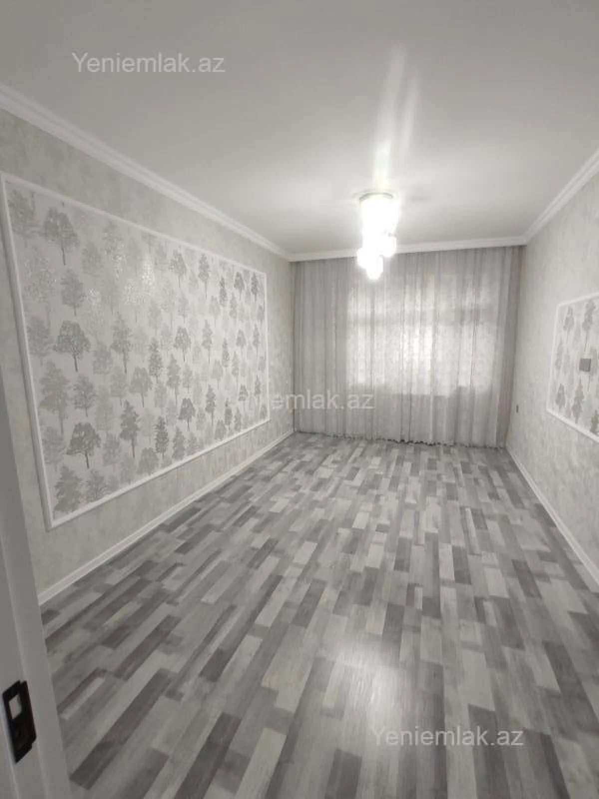 Satılır 3 otaqlı köhnə tikili 75 m²