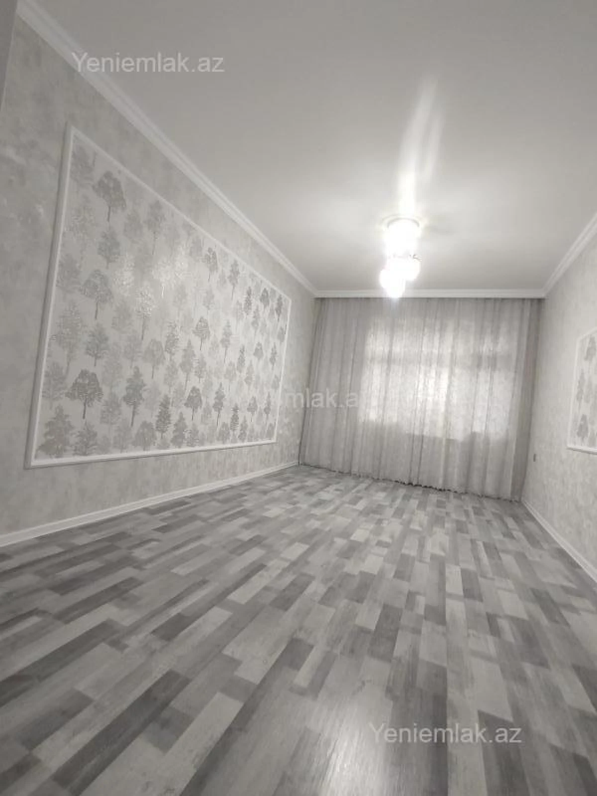 Satılır 3 otaqlı köhnə tikili 75 m²