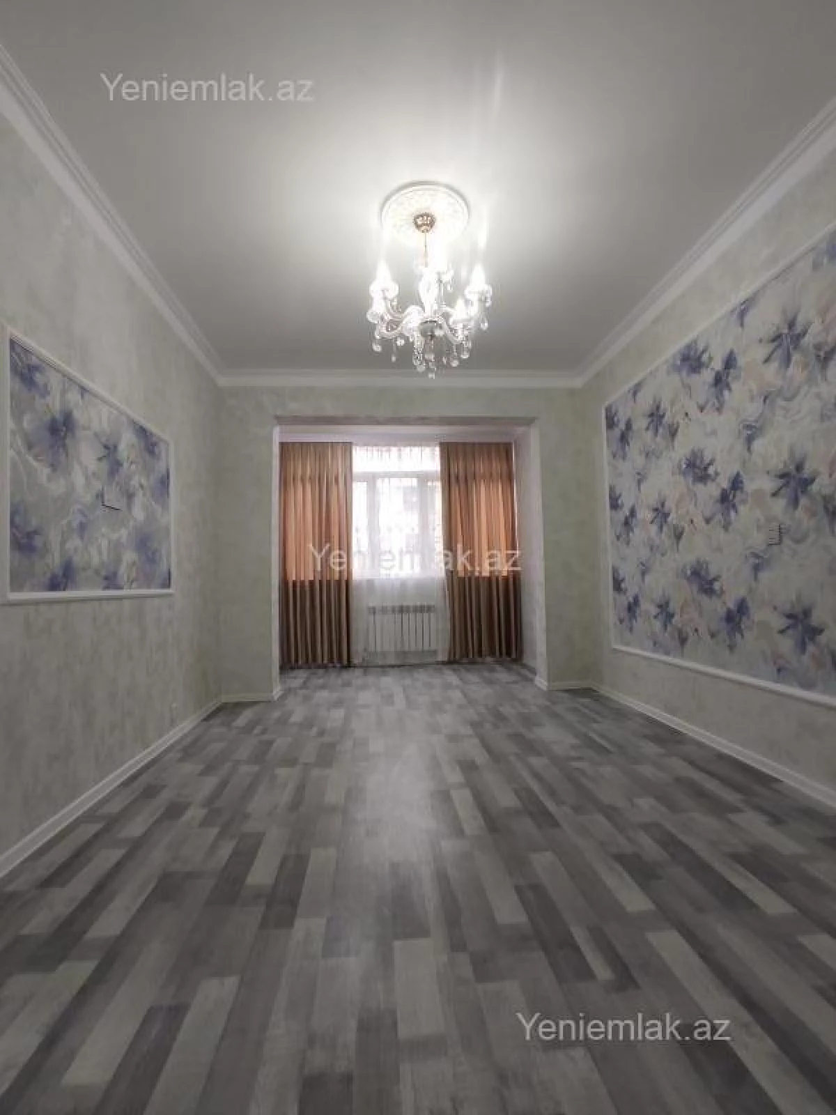 Satılır 3 otaqlı köhnə tikili 75 m²
