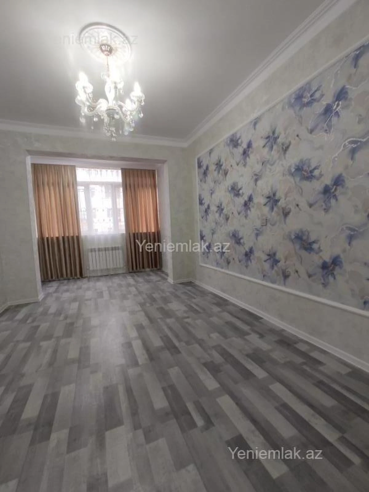 Satılır 3 otaqlı köhnə tikili 75 m²
