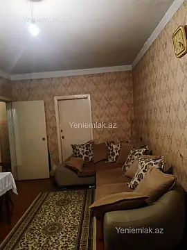 Satılır 3 otaqlı köhnə tikili 80 m²