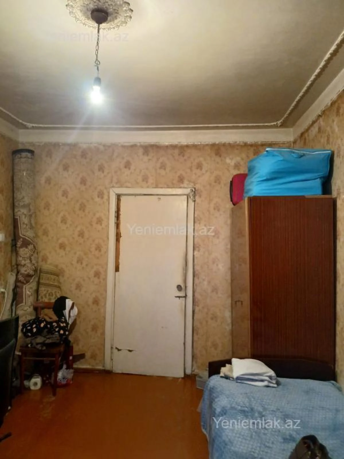 Satılır 3 otaqlı köhnə tikili 80 m²