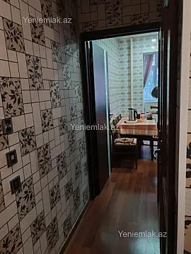 Satılır 3 otaqlı köhnə tikili 80 m²