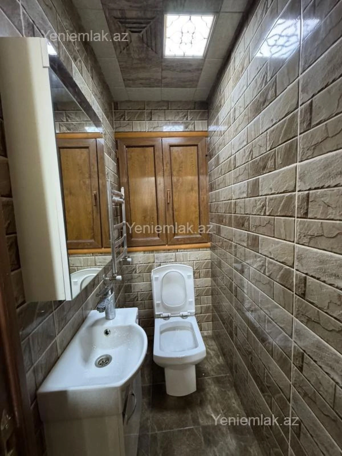 Satılır 4 otaqlı həyət evi 120 m²