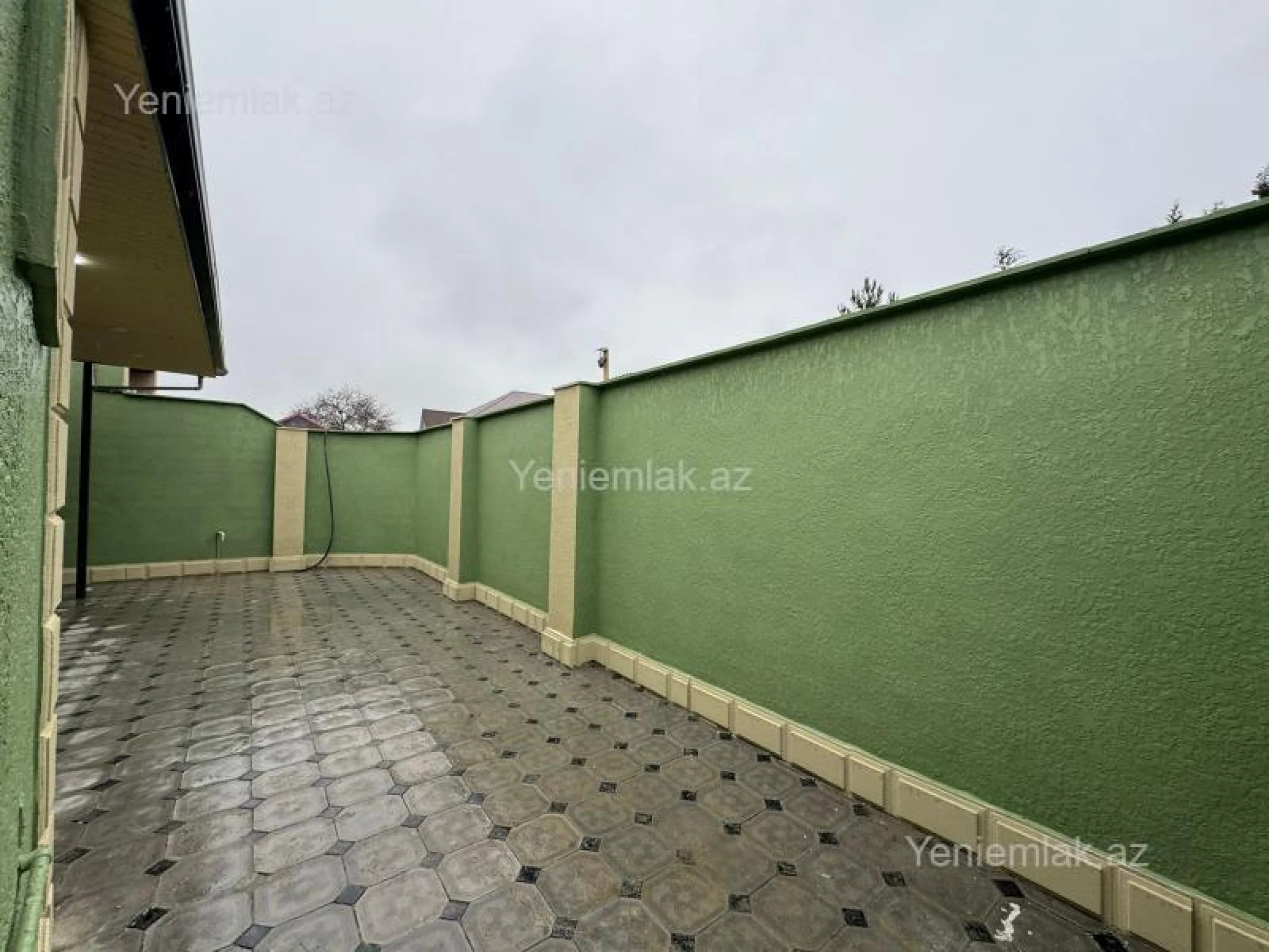 Satılır 4 otaqlı həyət evi 120 m²