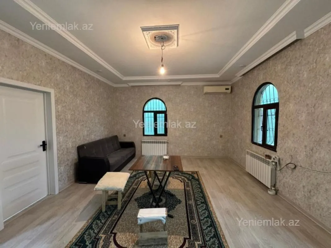 Satılır 4 otaqlı həyət evi 120 m²