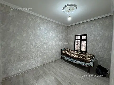 Satılır 4 otaqlı həyət evi 120 m²