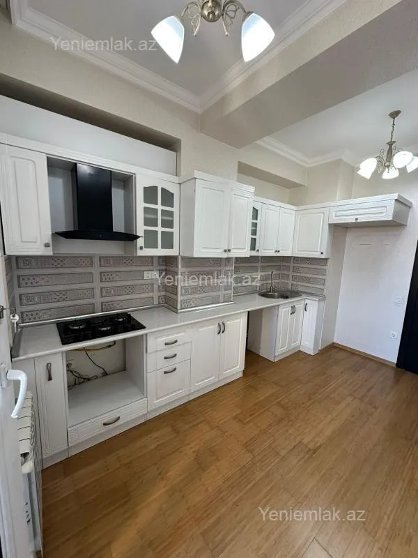 Satılır 2 otaqlı yeni tikili 80 m²