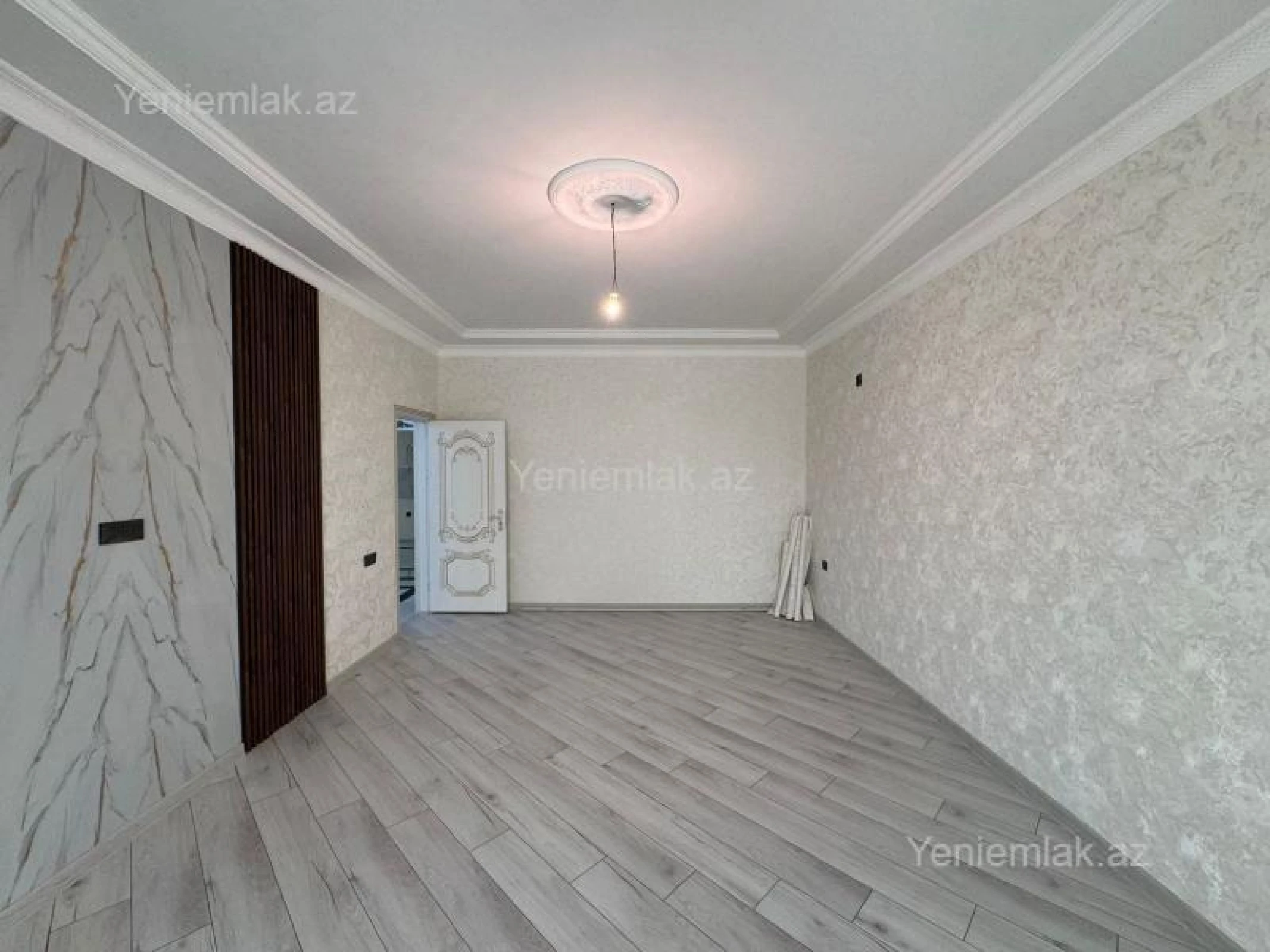 Satılır 5 otaqlı həyət evi 200 m²