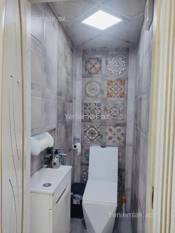 Satılır 3 otaqlı köhnə tikili 80 m²