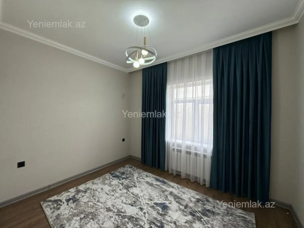 Satılır 4 otaqlı həyət evi 130 m²