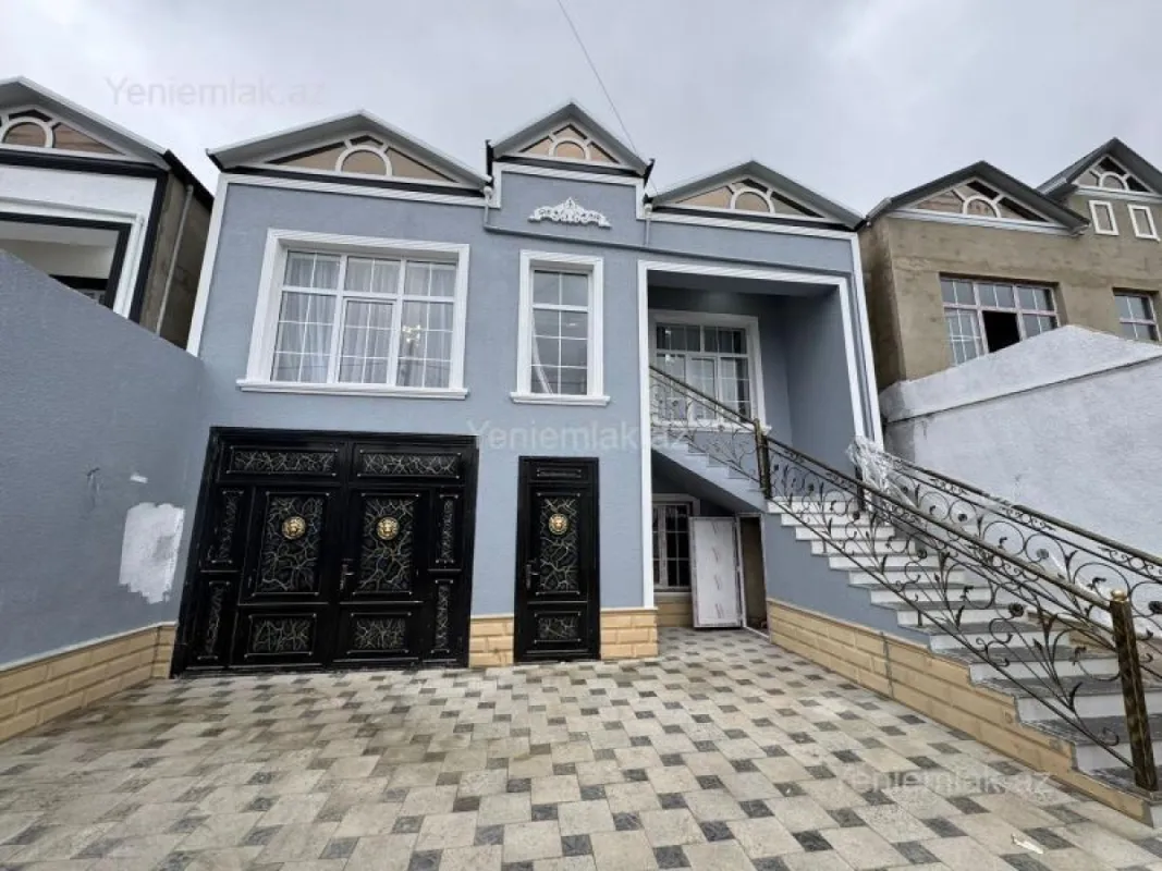 Satılır 4 otaqlı həyət evi 130 m²