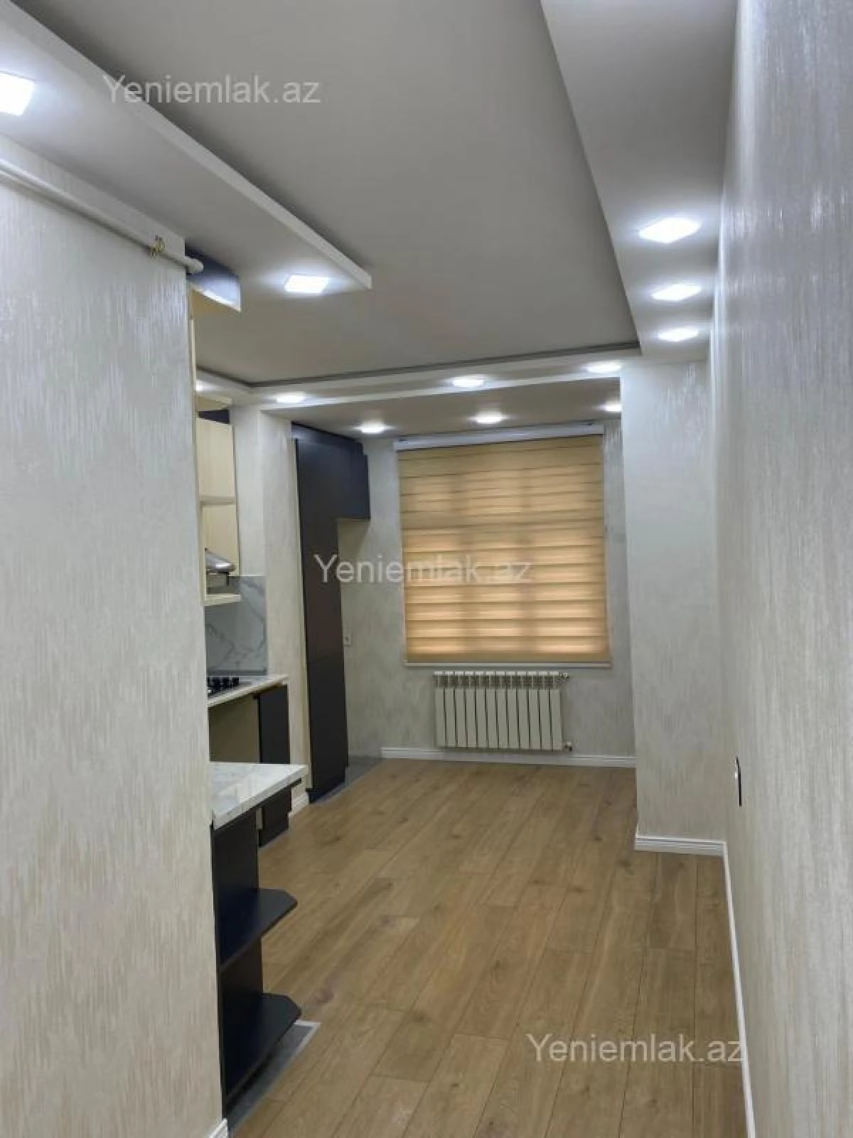 Satılır 2 otaqlı köhnə tikili 65 m²