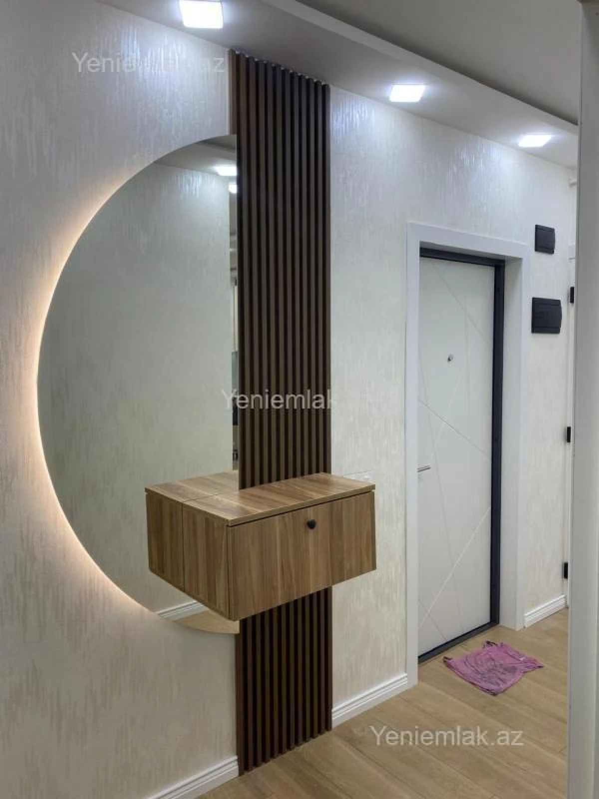 Satılır 2 otaqlı köhnə tikili 65 m²