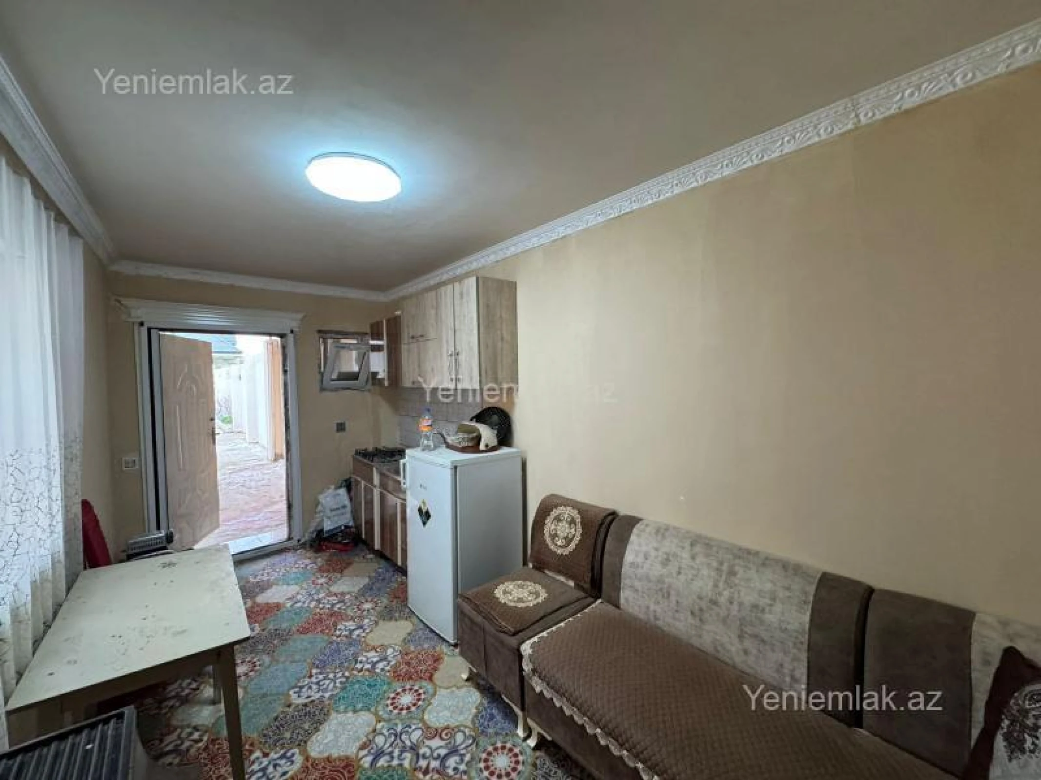 Satılır 5 otaqlı həyət evi 150 m²