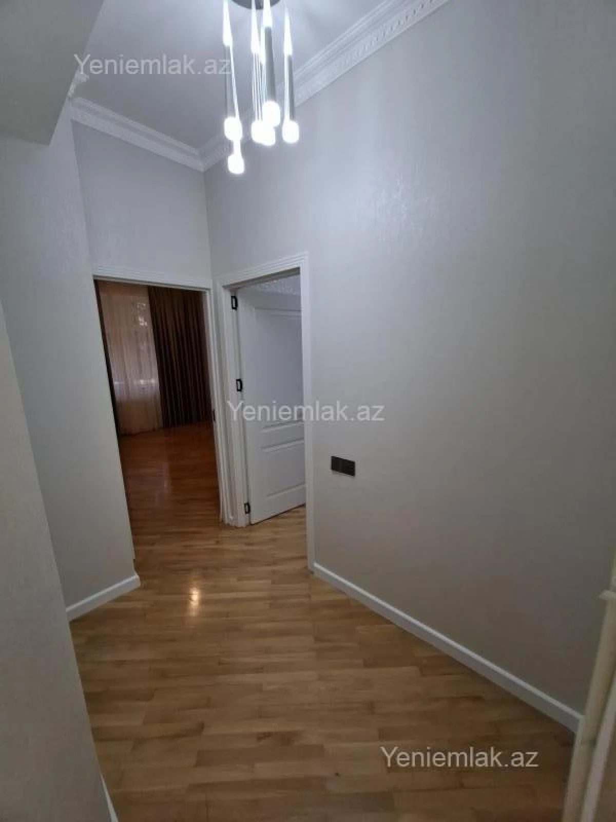 Satılır 2 otaqlı yeni tikili 75 m²