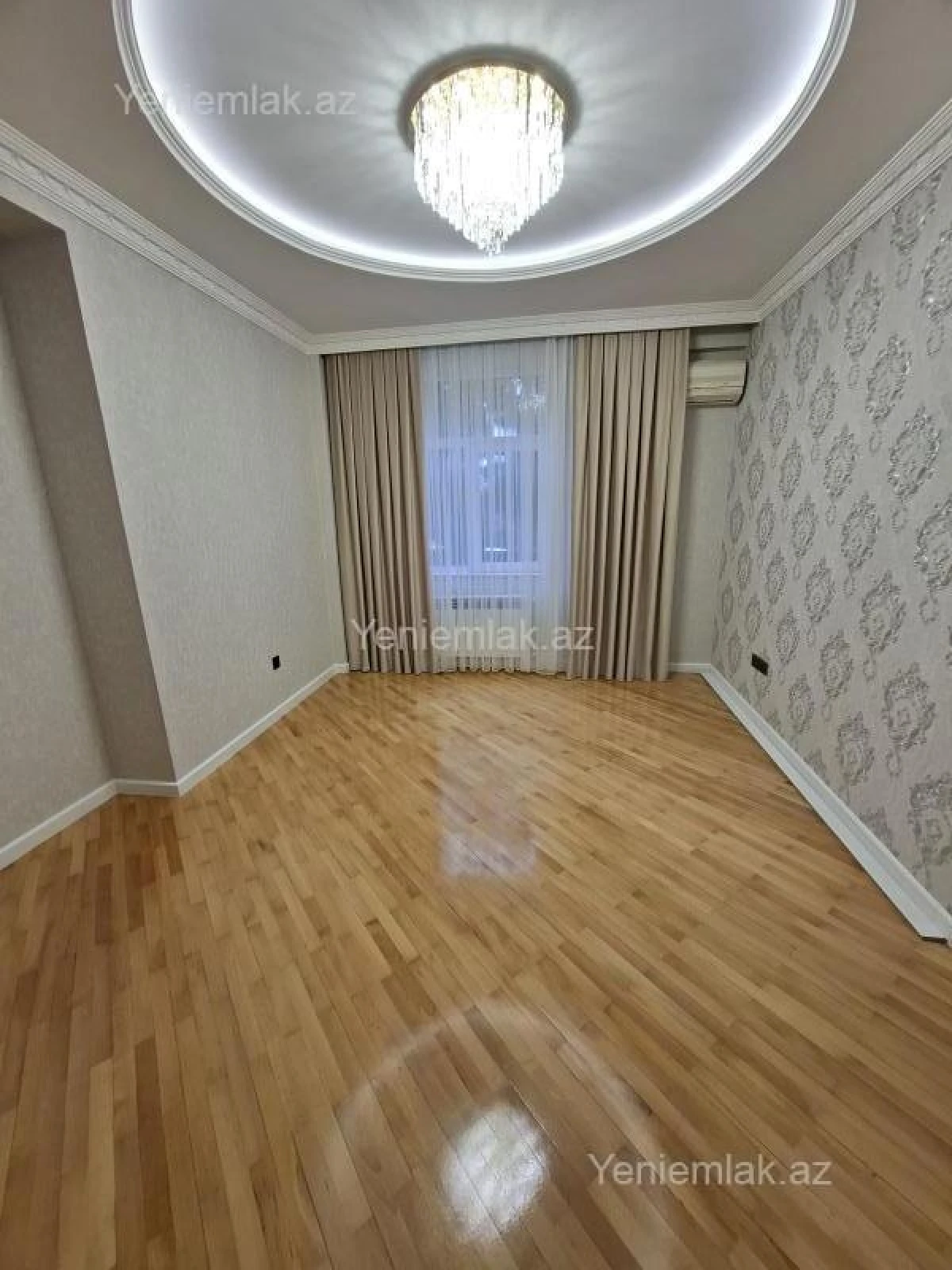 Satılır 2 otaqlı yeni tikili 75 m²