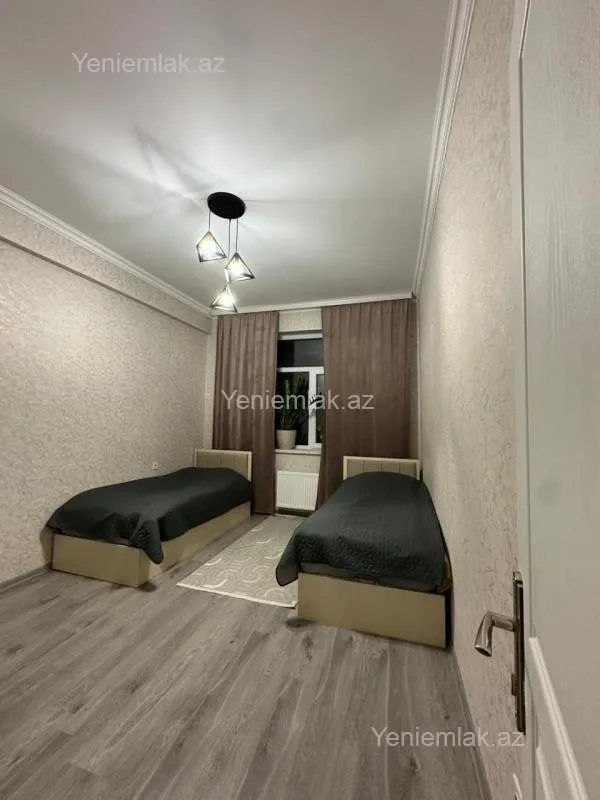 Satılır 3 otaqlı yeni tikili 83 m²
