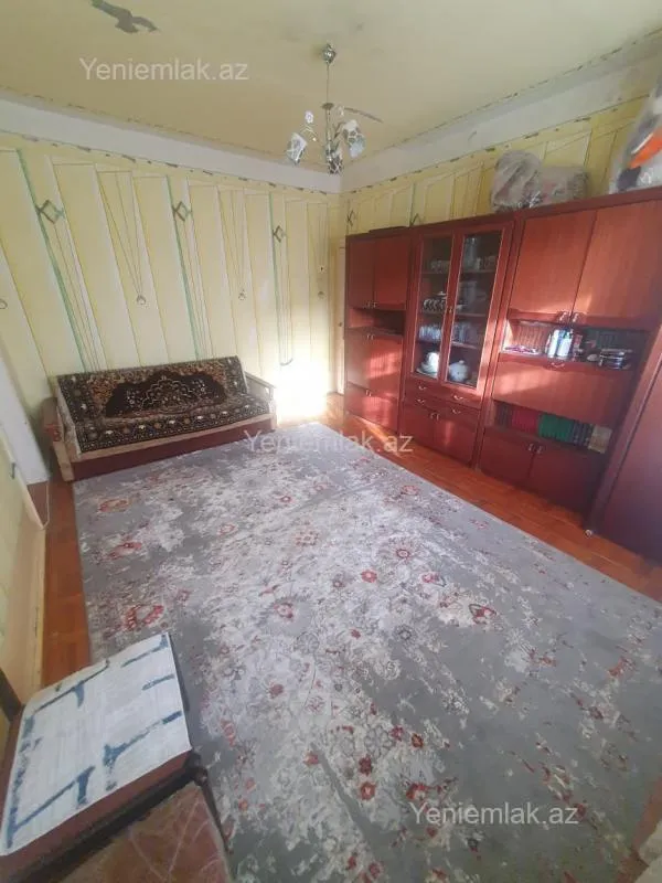 Satılır 4 otaqlı köhnə tikili 96 m²