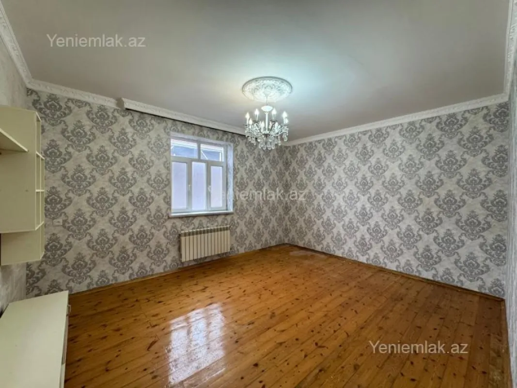 Satılır 4 otaqlı həyət evi 120 m²