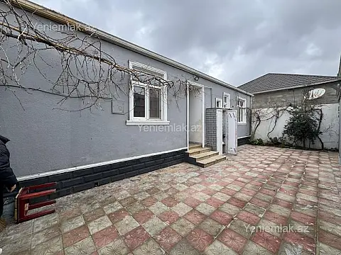 Satılır 4 otaqlı həyət evi 120 m²