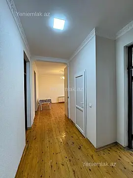 Satılır 4 otaqlı həyət evi 120 m²