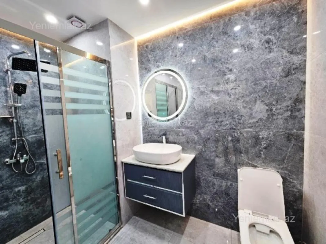 Satılır 3 otaqlı yeni tikili 80 m²