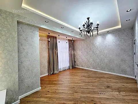 Satılır 3 otaqlı yeni tikili 80 m²
