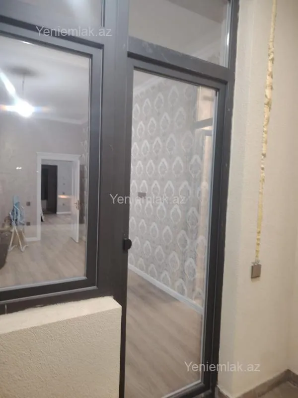 Satılır 3 otaqlı yeni tikili 83 m²