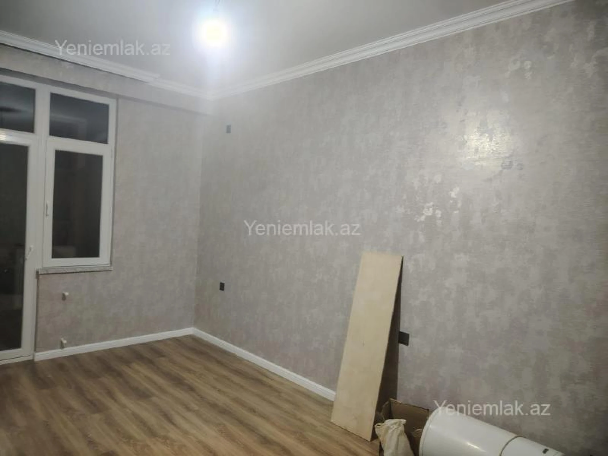 Satılır 3 otaqlı yeni tikili 83 m²
