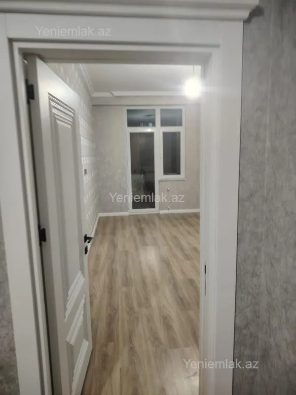 Satılır 3 otaqlı yeni tikili 83 m²