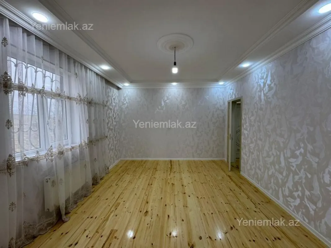 Satılır 3 otaqlı həyət evi 100 m²
