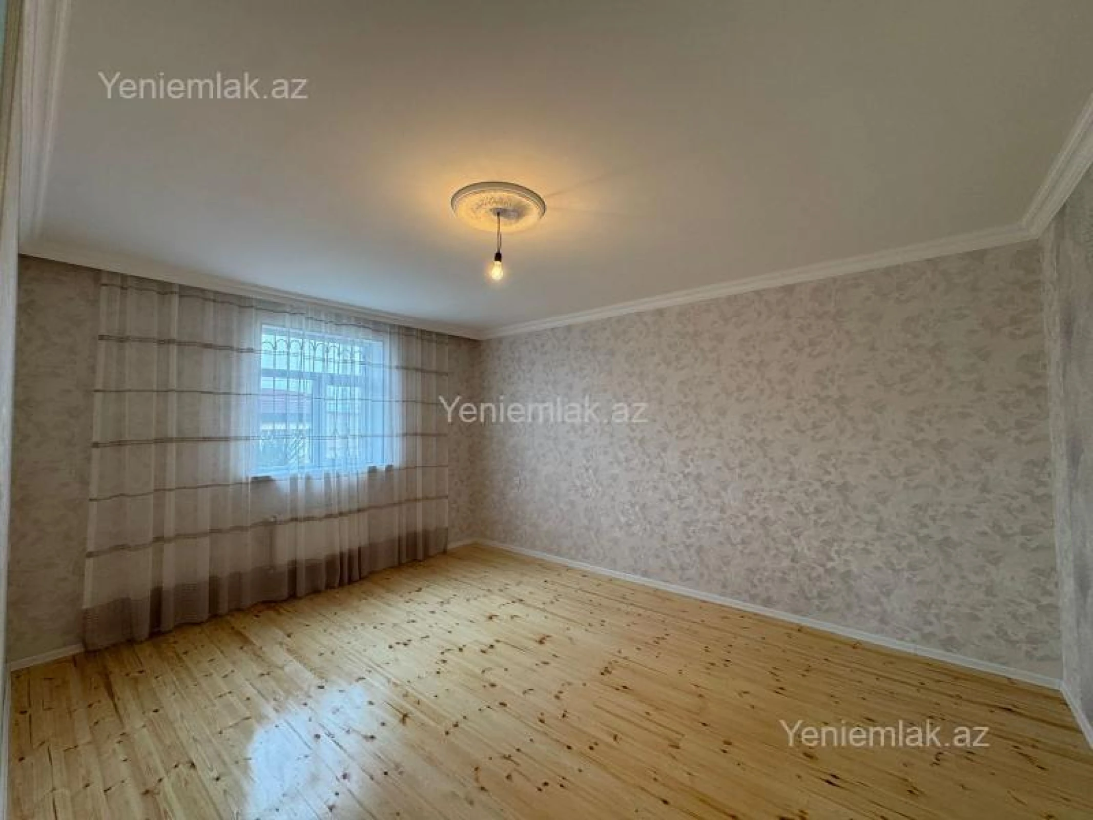 Satılır 3 otaqlı həyət evi 100 m²