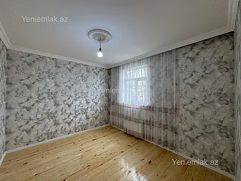 Satılır 3 otaqlı həyət evi 100 m²