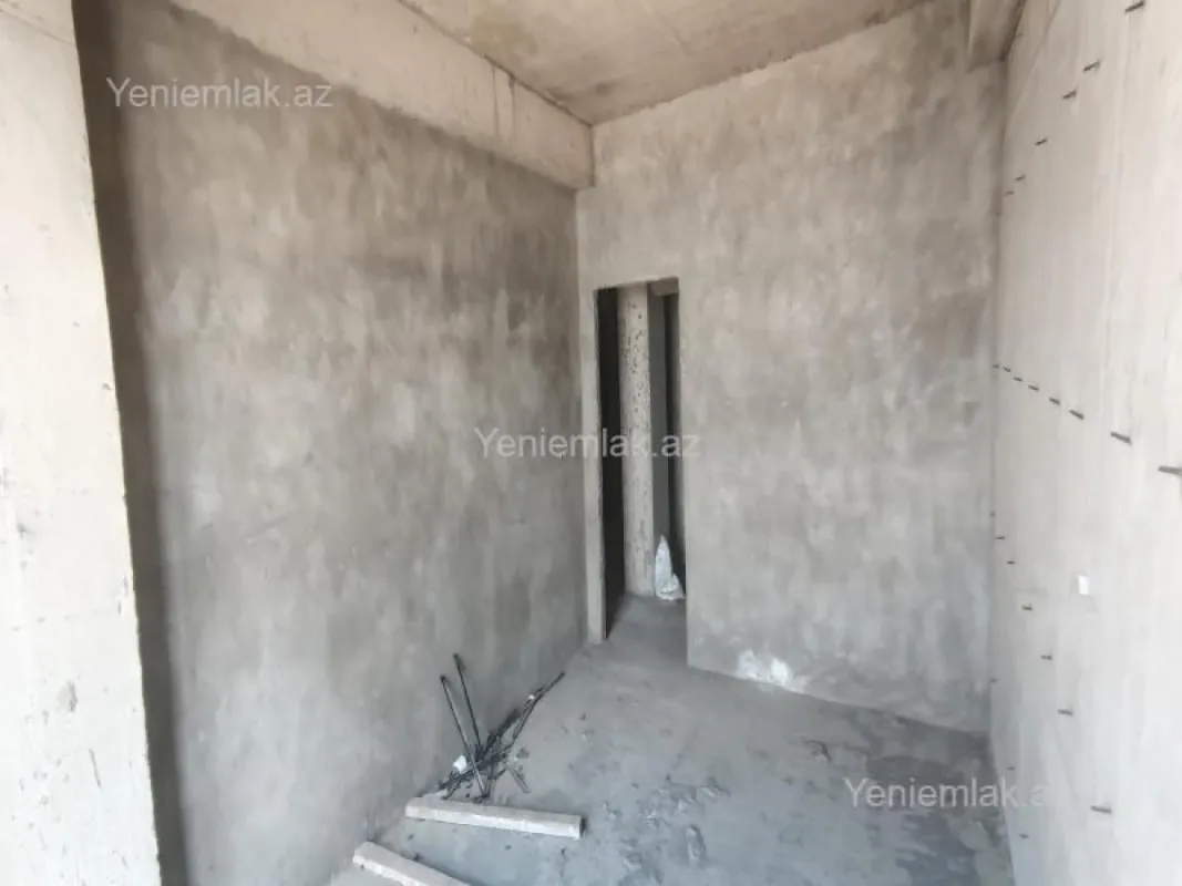 Satılır 2 otaqlı yeni tikili 82 m²