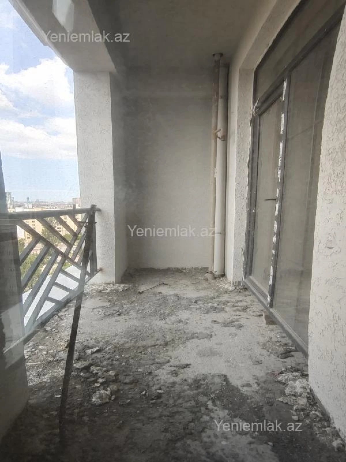 Satılır 2 otaqlı yeni tikili 82 m²