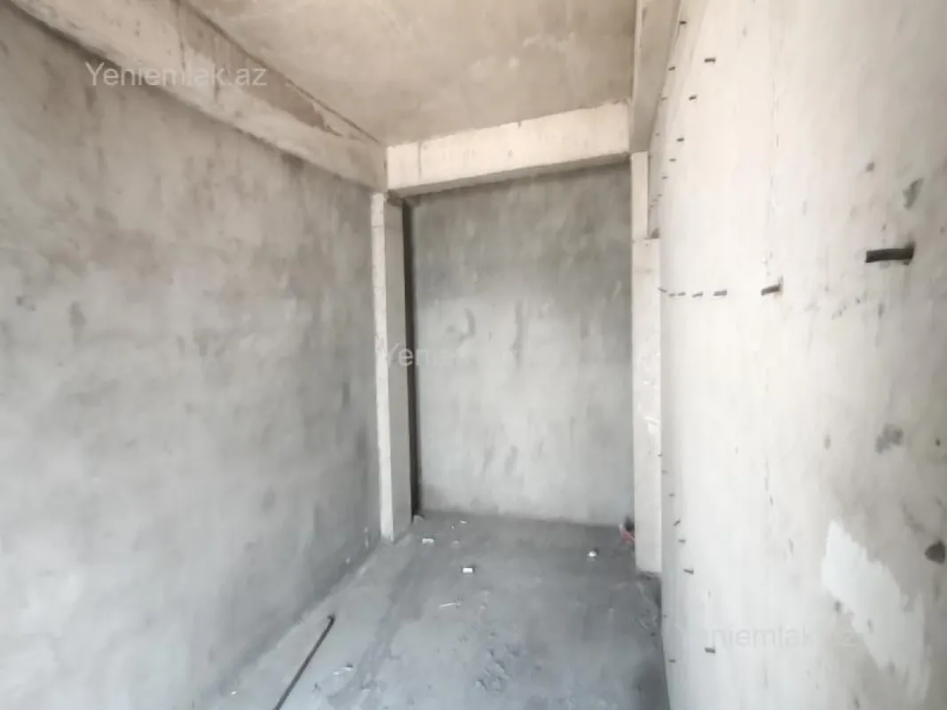 Satılır 2 otaqlı yeni tikili 82 m²