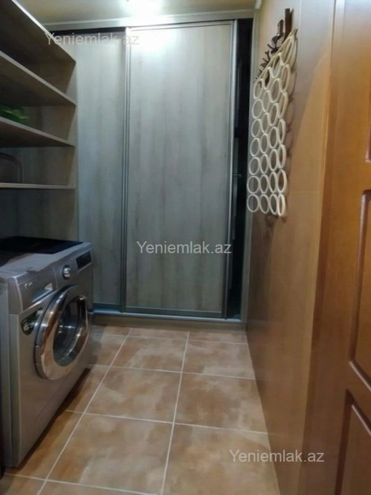 Satılır 2 otaqlı yeni tikili 88 m²