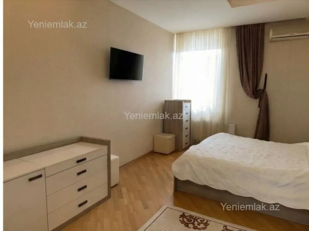 Satılır 2 otaqlı yeni tikili 88 m²