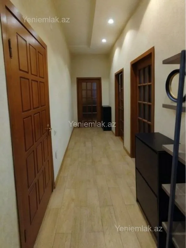 Satılır 2 otaqlı yeni tikili 88 m²