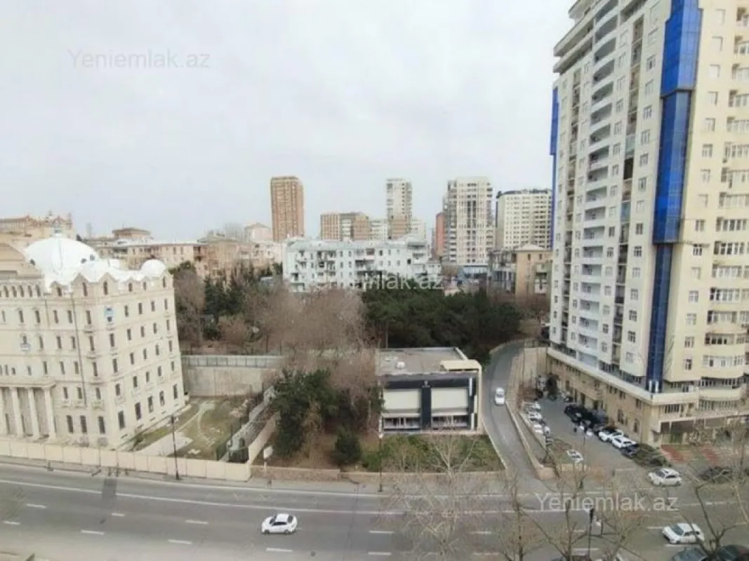 Satılır 2 otaqlı yeni tikili 88 m²