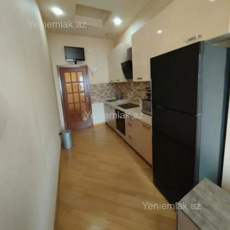 Satılır 2 otaqlı yeni tikili 88 m²