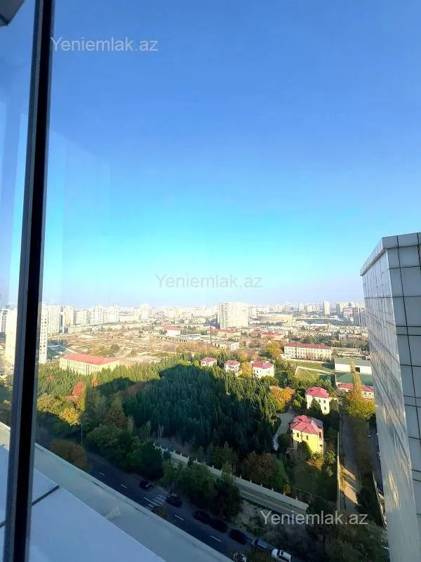 Satılır 2 otaqlı yeni tikili 70.5 m²