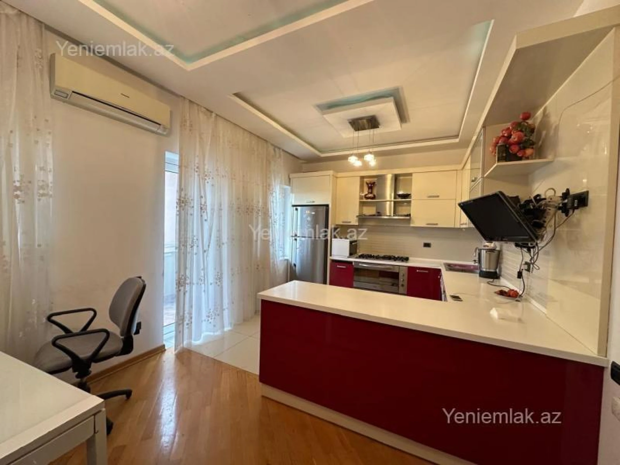 Satılır 5 otaqlı yeni tikili 320 m²