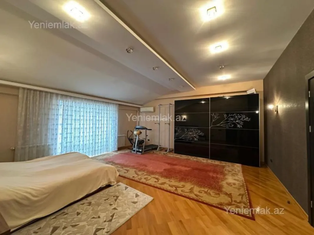 Satılır 5 otaqlı yeni tikili 320 m²