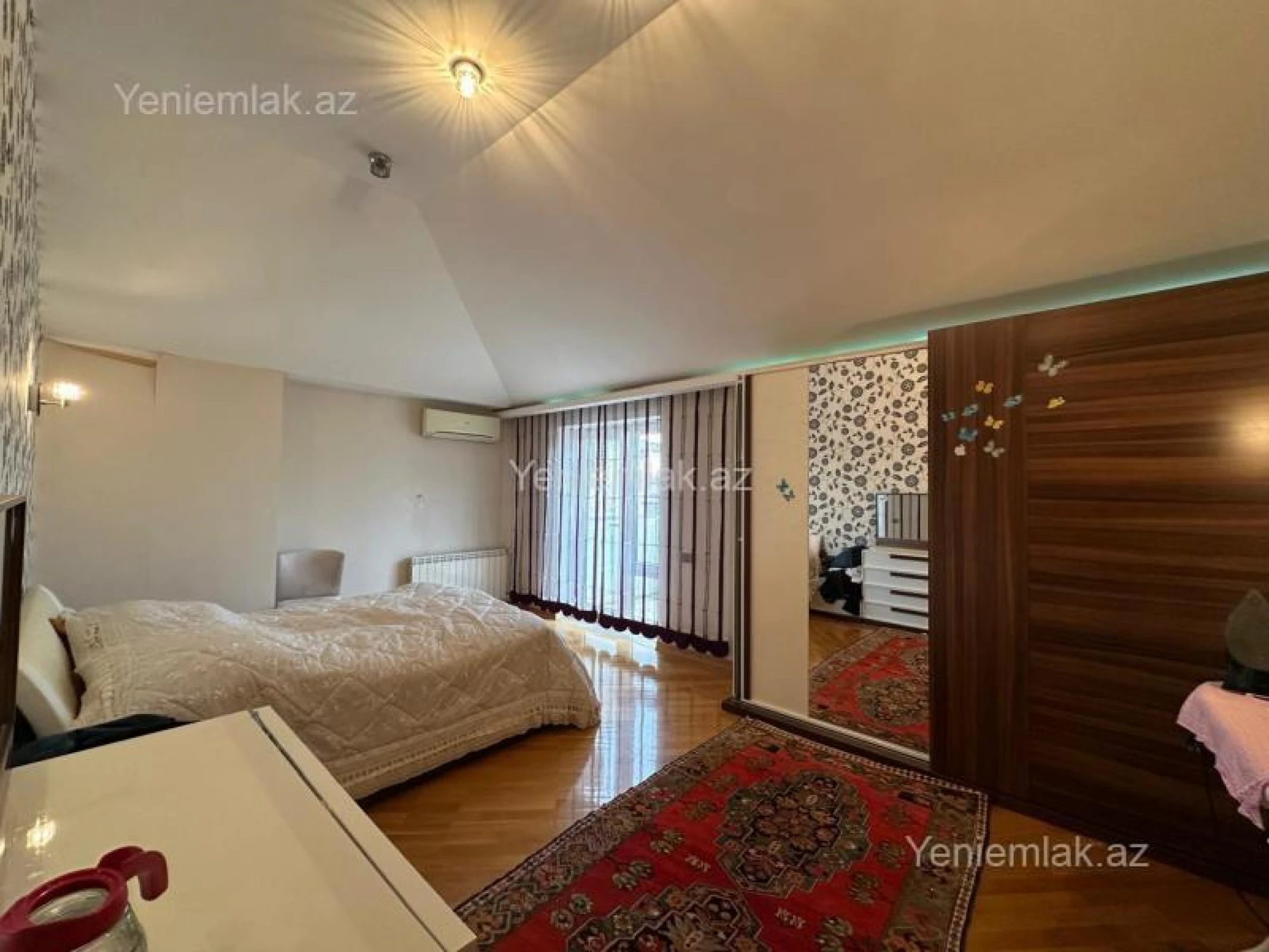 Satılır 5 otaqlı yeni tikili 320 m²
