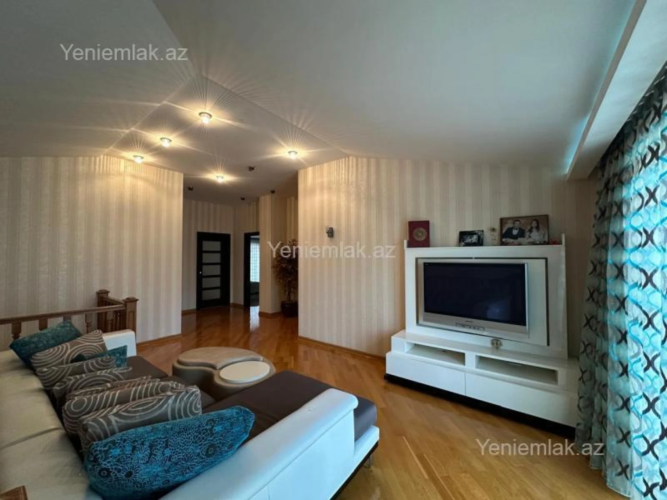 Satılır 5 otaqlı yeni tikili 320 m²